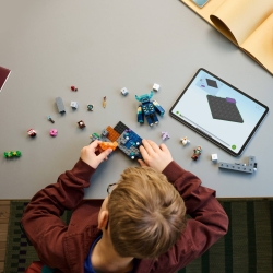 Klocki LEGO 21274 Spotkanie ze straznikiem MINECRAFT